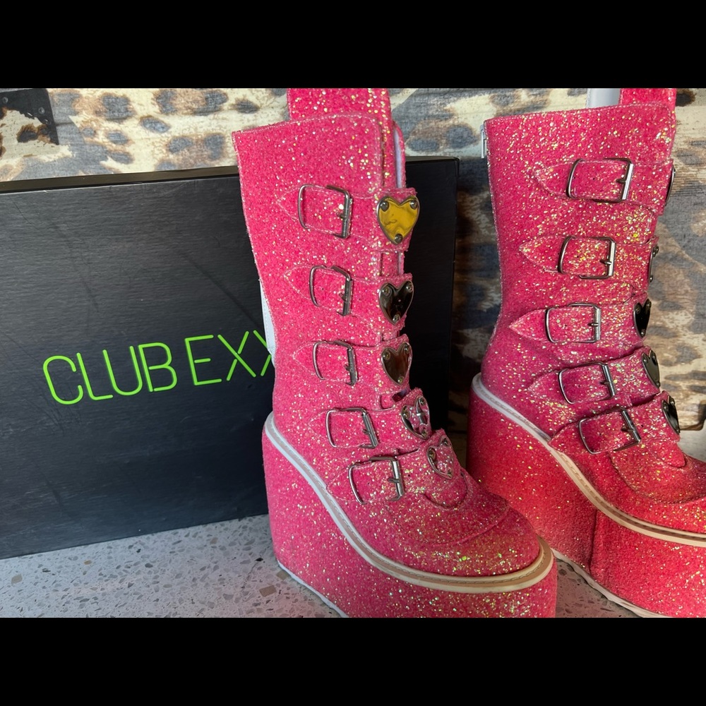 Hot Pink Glitter platform boots for festival
